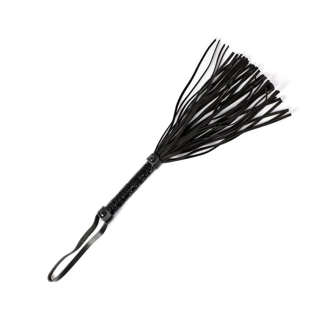 Domme Leather Flogger